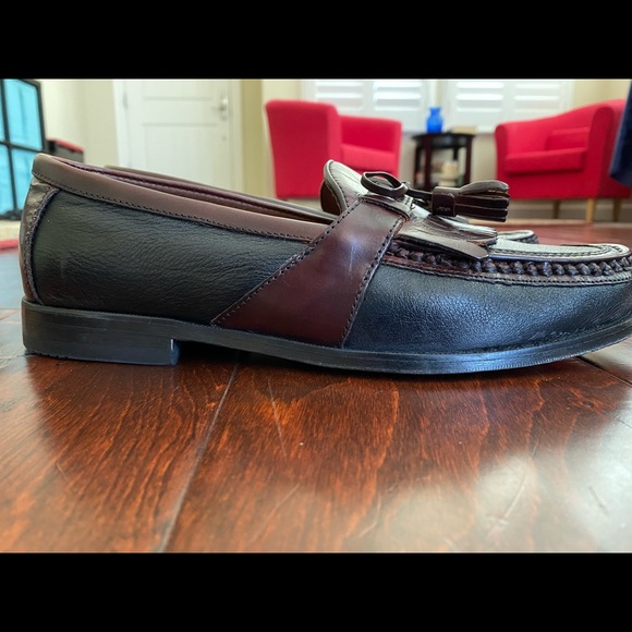 Seldom worn Johnston  & Murphy fashion shoes - Picture 4 of 6